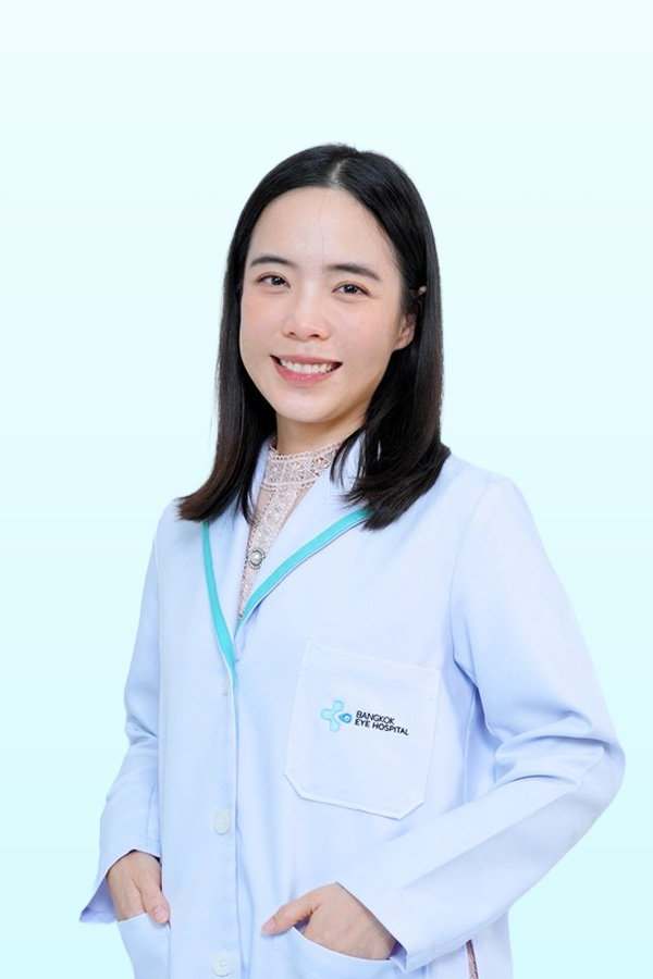 พญ. สาริศา ตั้งคุณชัยแสง - แพทย์ชำนาญเฉพาะทางสาขาจักษุวิทยา ( Ophthalmology )